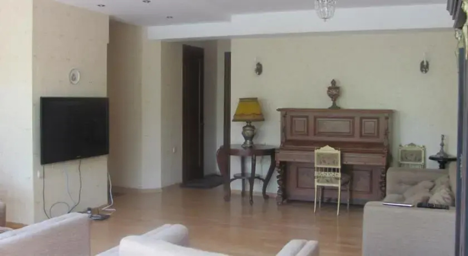 Tina Apartment