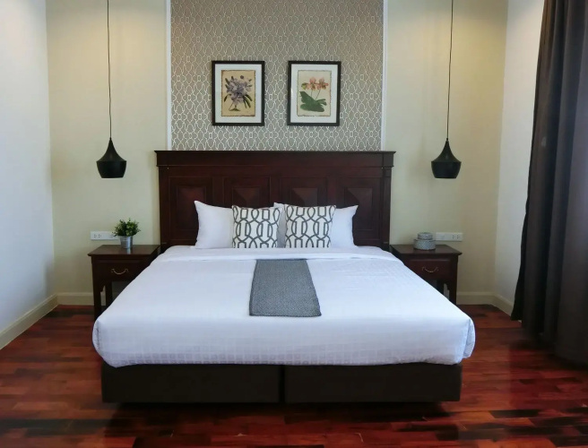 Bloom Boutique Hotel and Cafe