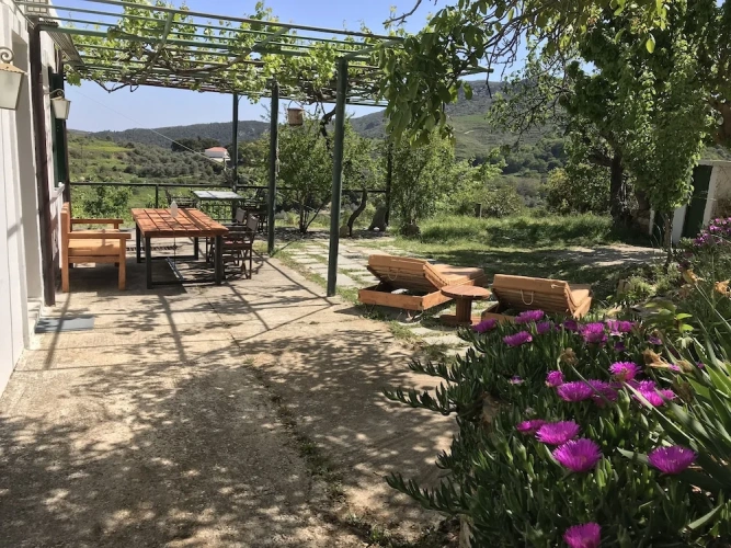 2 Bedrooms Cottage with mountain view