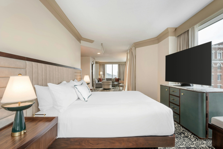Omni Severin Hotel