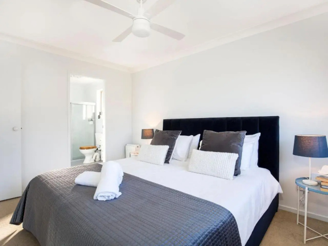 Meeseeks I Pet Friendly I 2 Mins Walk to Beach