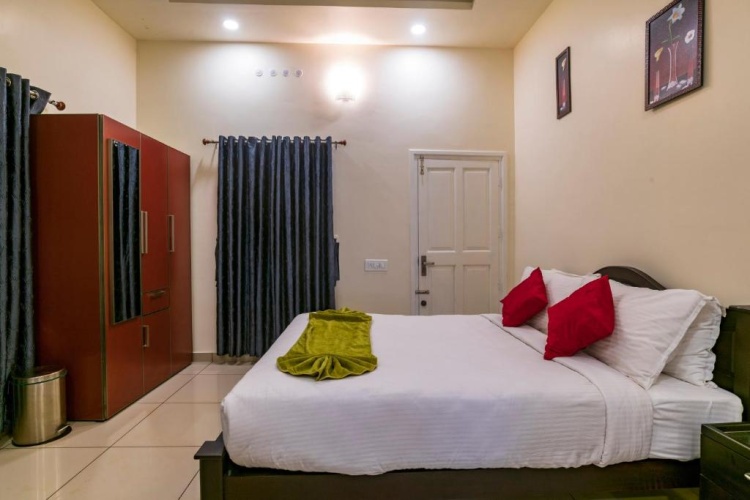 Deluxe Apartment