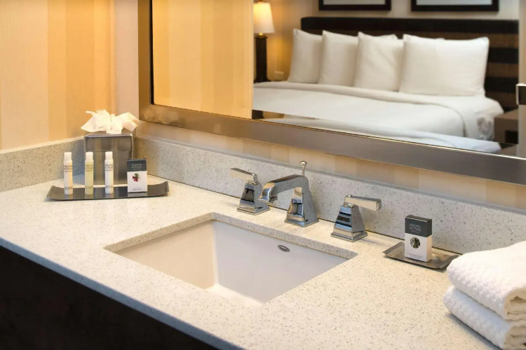 DoubleTree by Hilton Portland - Beaverton