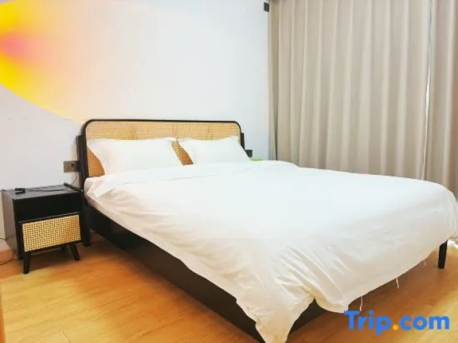 2 Bedrooms Luxury Suite with lake view