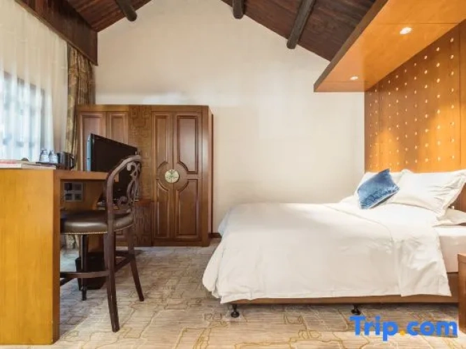 Standard Double room with canal view