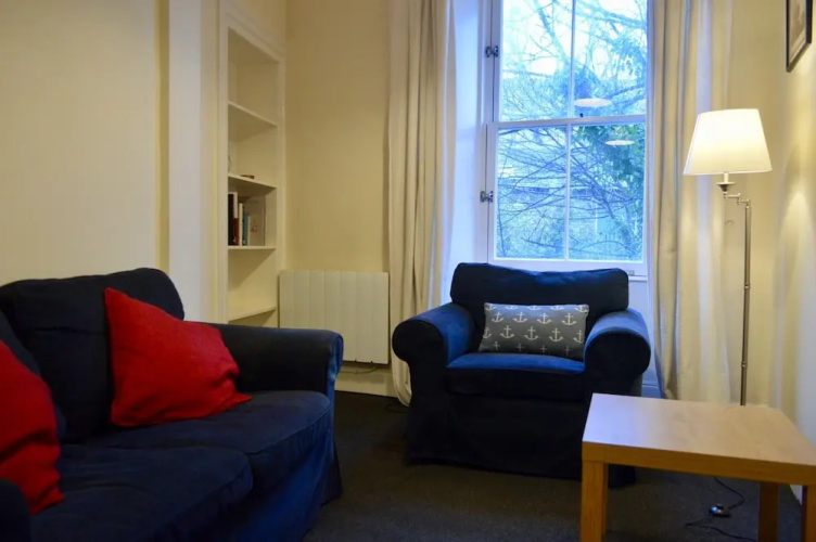 1 Bedroom Flat Sleeps 2 in Stockbridge