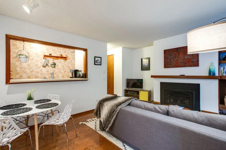 Snowater Condo 18 - Peace and Tranquility Available Here