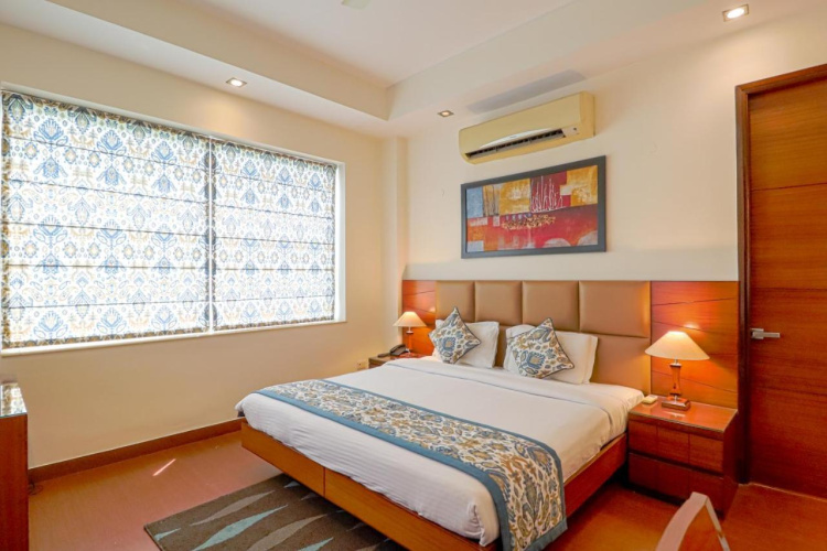 Ahuja Residency