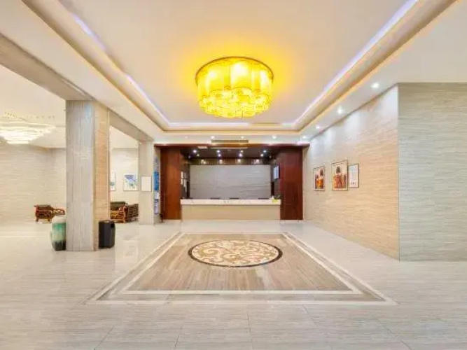 Ruixia Business Hotel