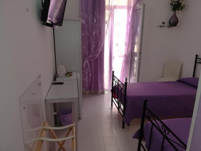 Standard Double room with balcony and with partial sea view