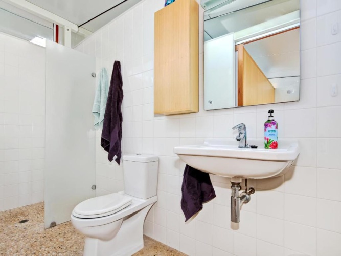 3 Bedrooms Cottage