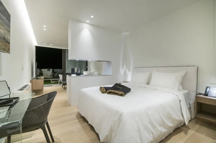 GM Luxury Suites & Spa