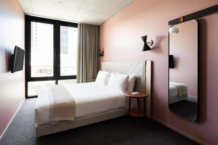 Alex Hotel