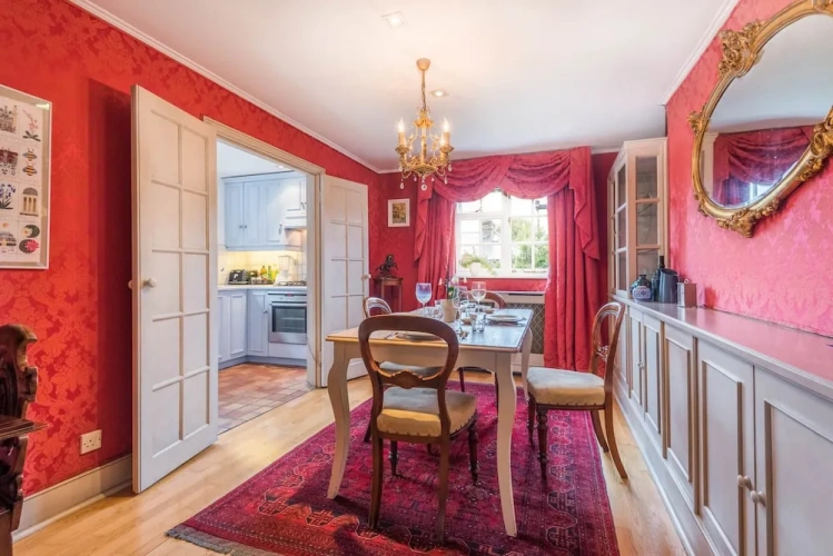 3 Bedrooms Grand Cottage with balcony and with garden view