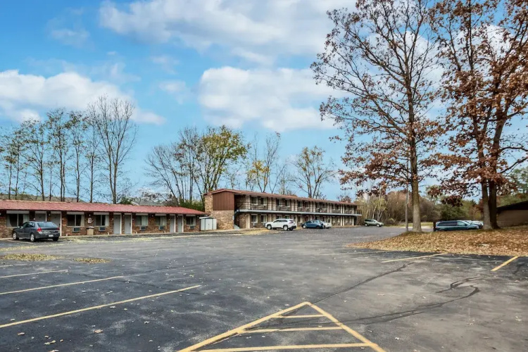 Village Inn