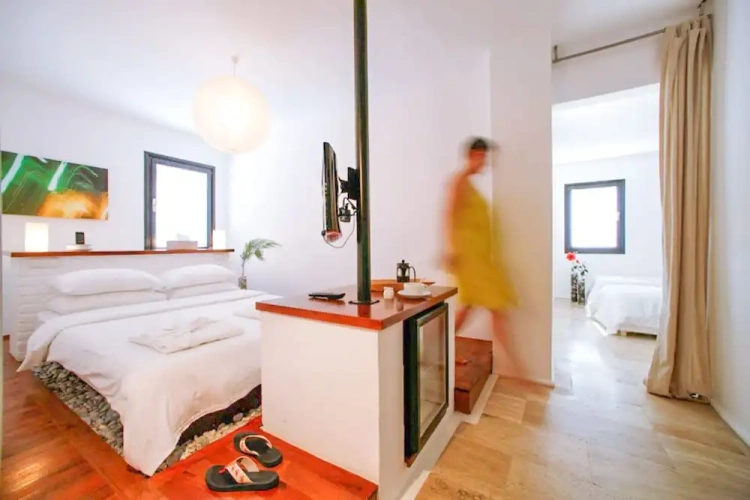 Standard Quadruple Family room