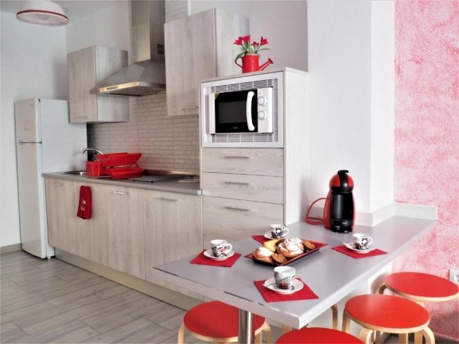 2 Bedrooms Apartment