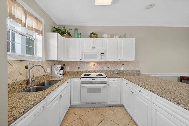 Magnolia Place 4673-103