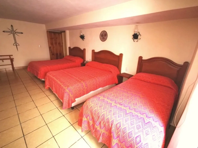 Standard Triple room with balcony