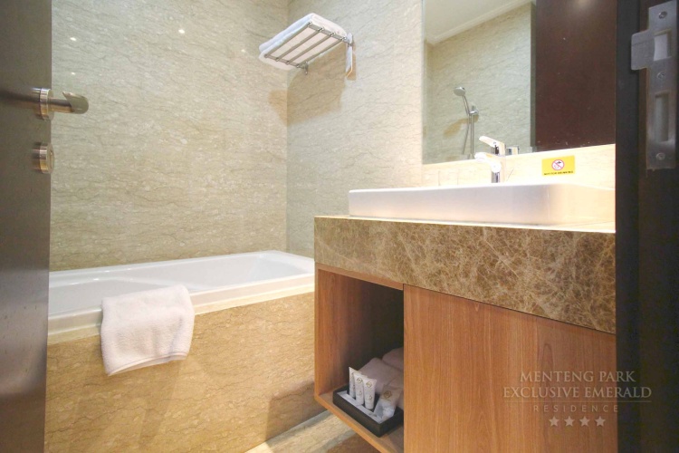 2 Bedrooms Single Junior Suite