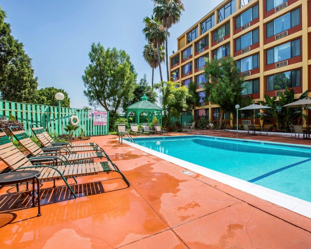 Quality Inn & Suites Montebello - Los Angeles photo 13