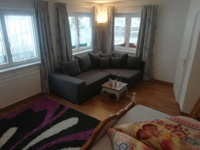 2 Bedrooms Superior Basement Studio