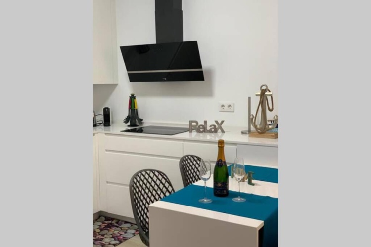 3 Bedrooms Apartment