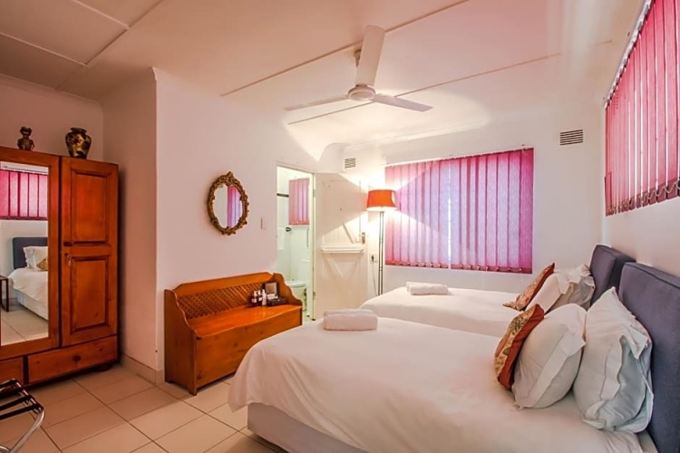 1 Bedroom Suite