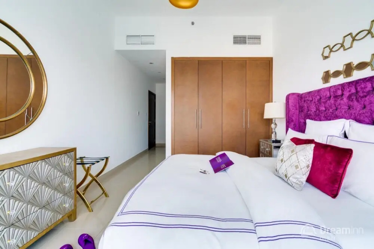 Dream Inn Dubai - West Wharf