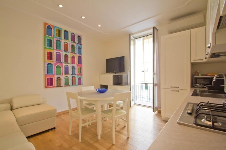 2 Bedrooms Apartment with balcony