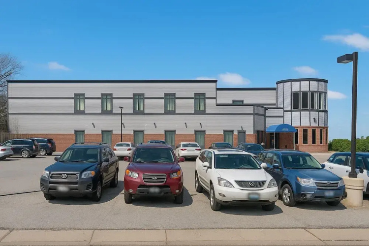 Signature Inn & Suites Hamilton - Hamilton