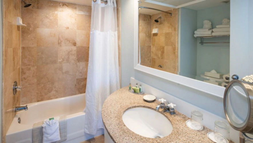Tradewinds Island Grand Resort photo 26