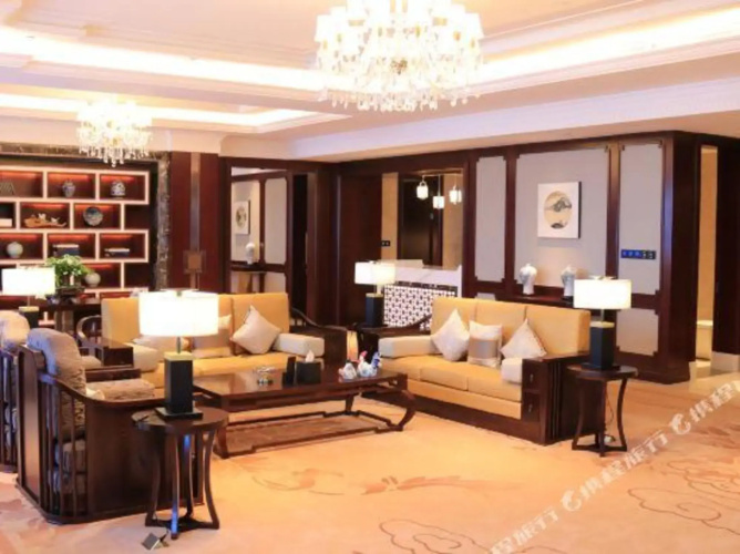 Tongguanyao Macrolink Regent Hotel