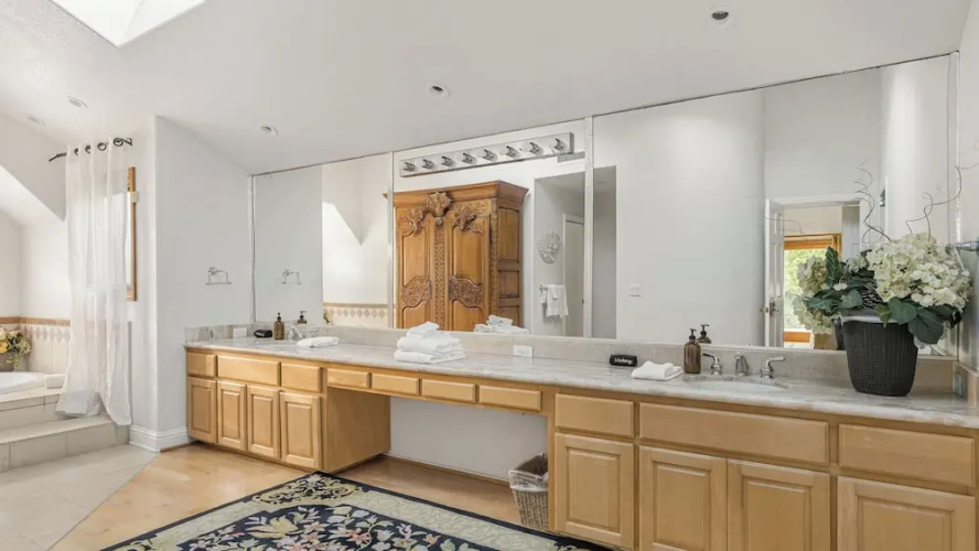 The Tennis Ranch By Avantstay Resort-style Estate Pool + Game Room + Tennis Court Near Wineries - San Diego, CA