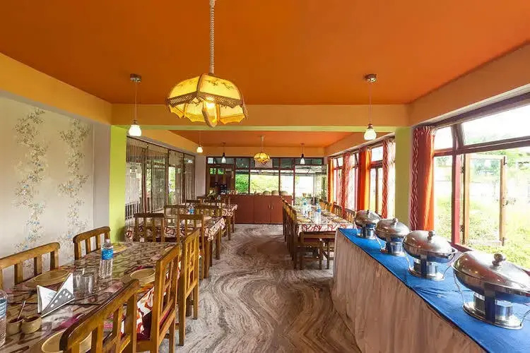 10th Planet Hotel and Restaurant