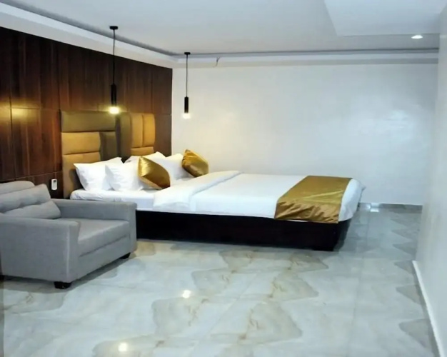 Fawzy Hotel