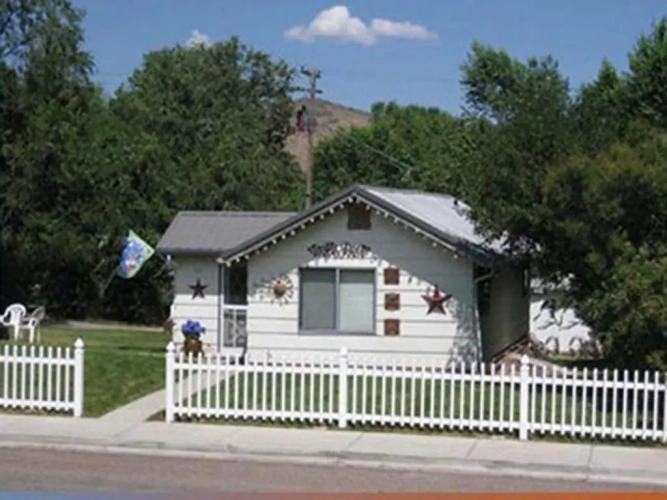 1 Bedroom Cottage