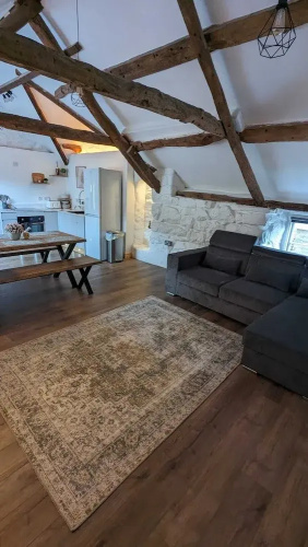 Lodge House