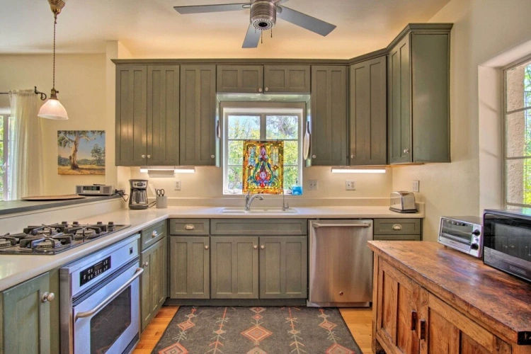 2 Bedrooms Cottage