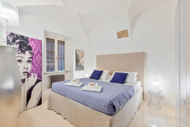 Monserrato Design Apartment in Navona