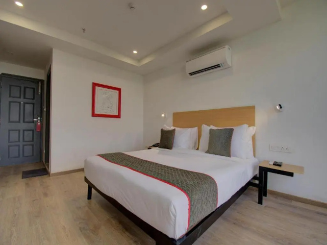 Shagun Hotel