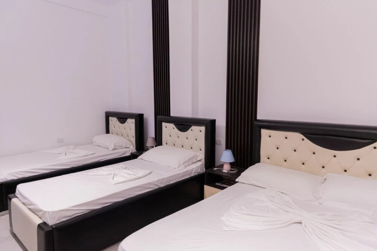 Hotel Aglon