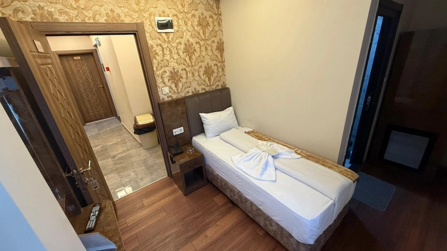 Standard Single room with city view