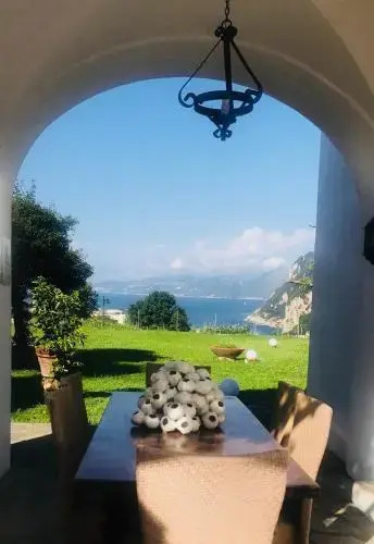 Marunnella Suites