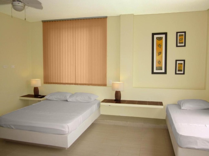 2 Bedrooms Apartment