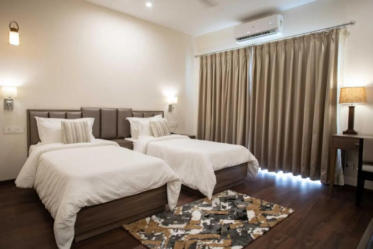 Hotel Alaya