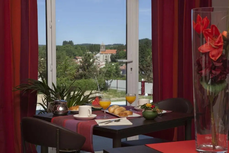 hotel des Sapins