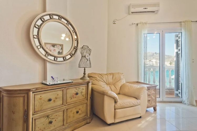 Sea Sound Villa