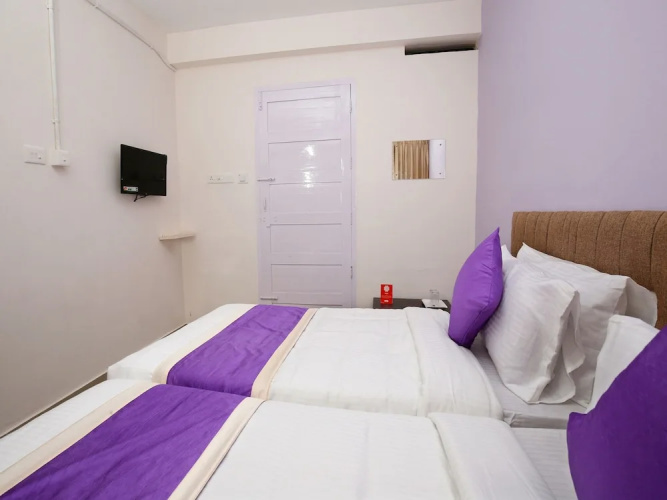 OYO 9797 Hotel Vbee Plaza