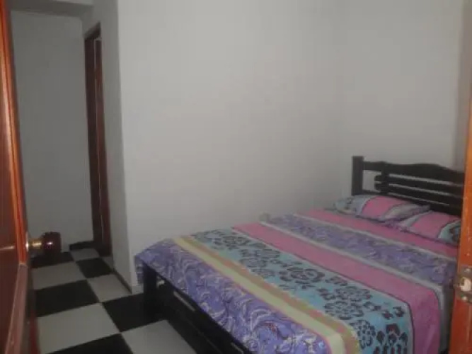 Shalom Hostal